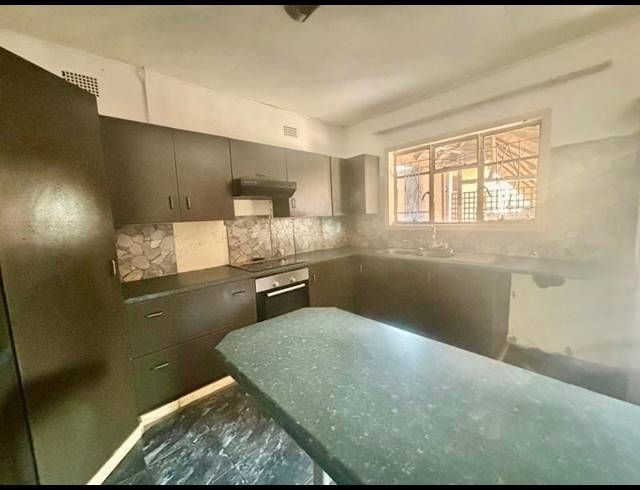 3 BEDROOM HOUSE FOR SALE IN VANDERBIJLPARK CW 3